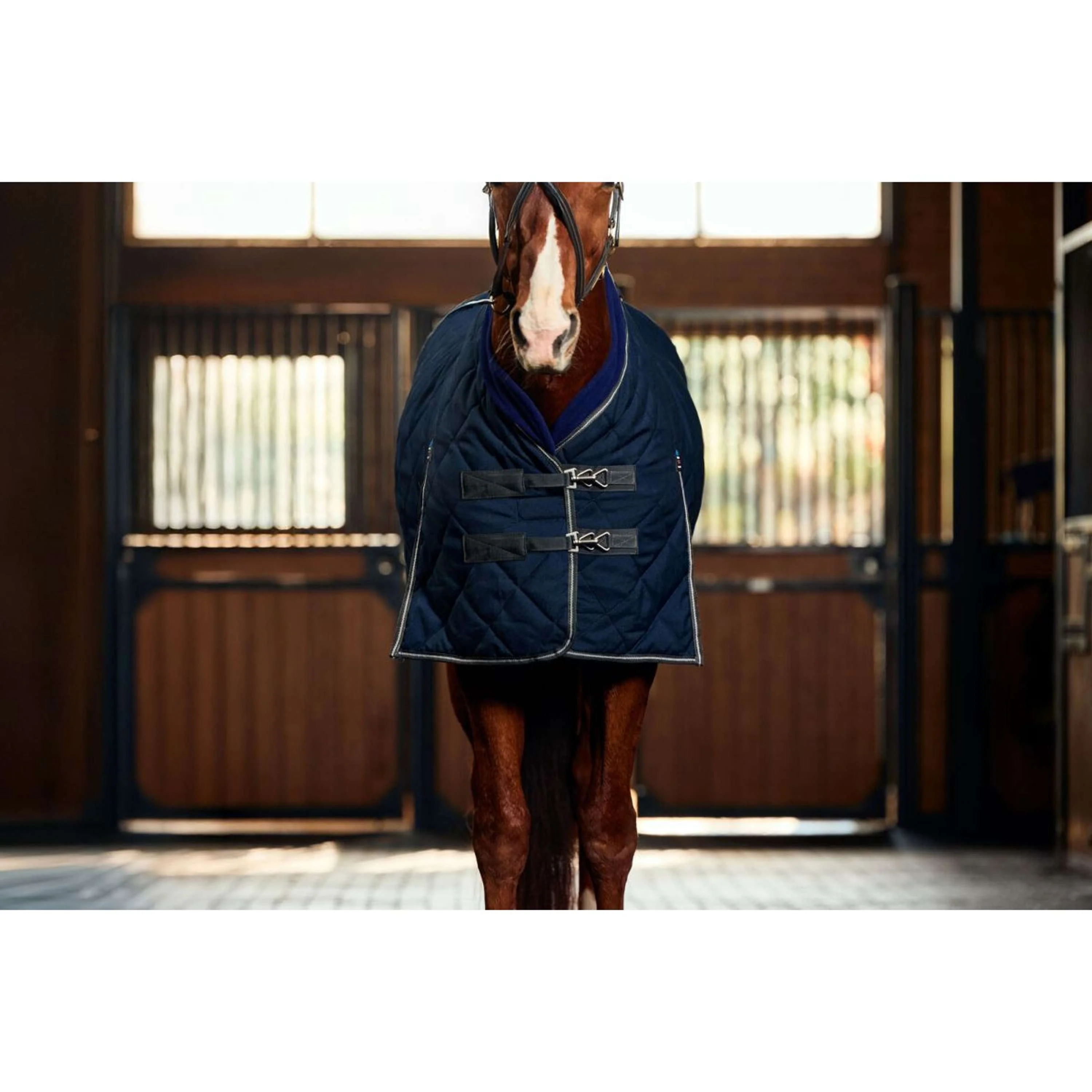 WeatherBeeta Couverture d'Écurie ComFiTec 100D Diamond Quilt Detach-A-Neck 220g Navy/Charcoal - Image 3