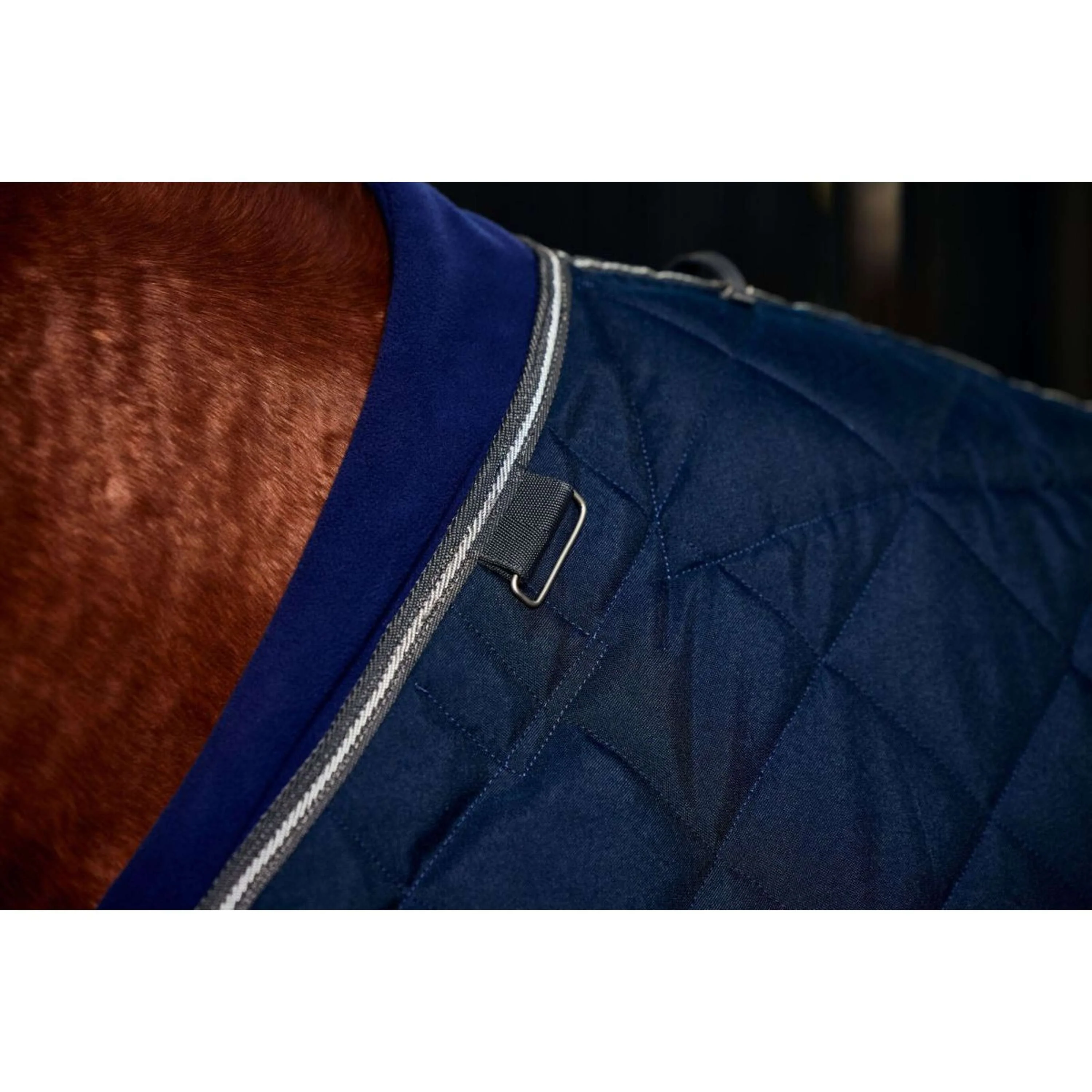 WeatherBeeta Couverture d'Écurie ComFiTec 100D Diamond Quilt Detach-A-Neck 220g Navy/Charcoal - Image 6
