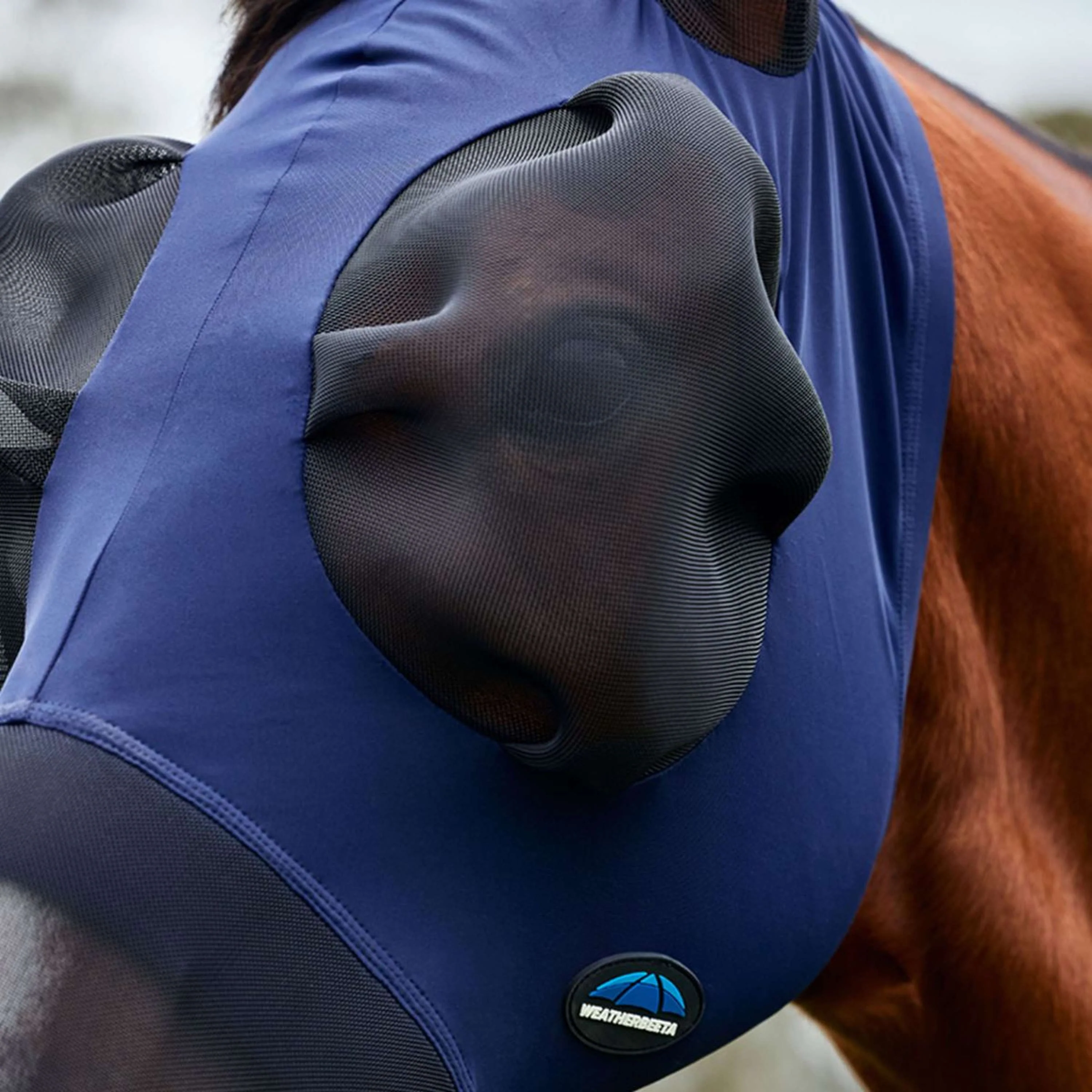 WeatherBeeta Masque Anti-Mouches ComFiTec Luxe Stretch avec Oreilles et Nez Marin/Noir - Image 2