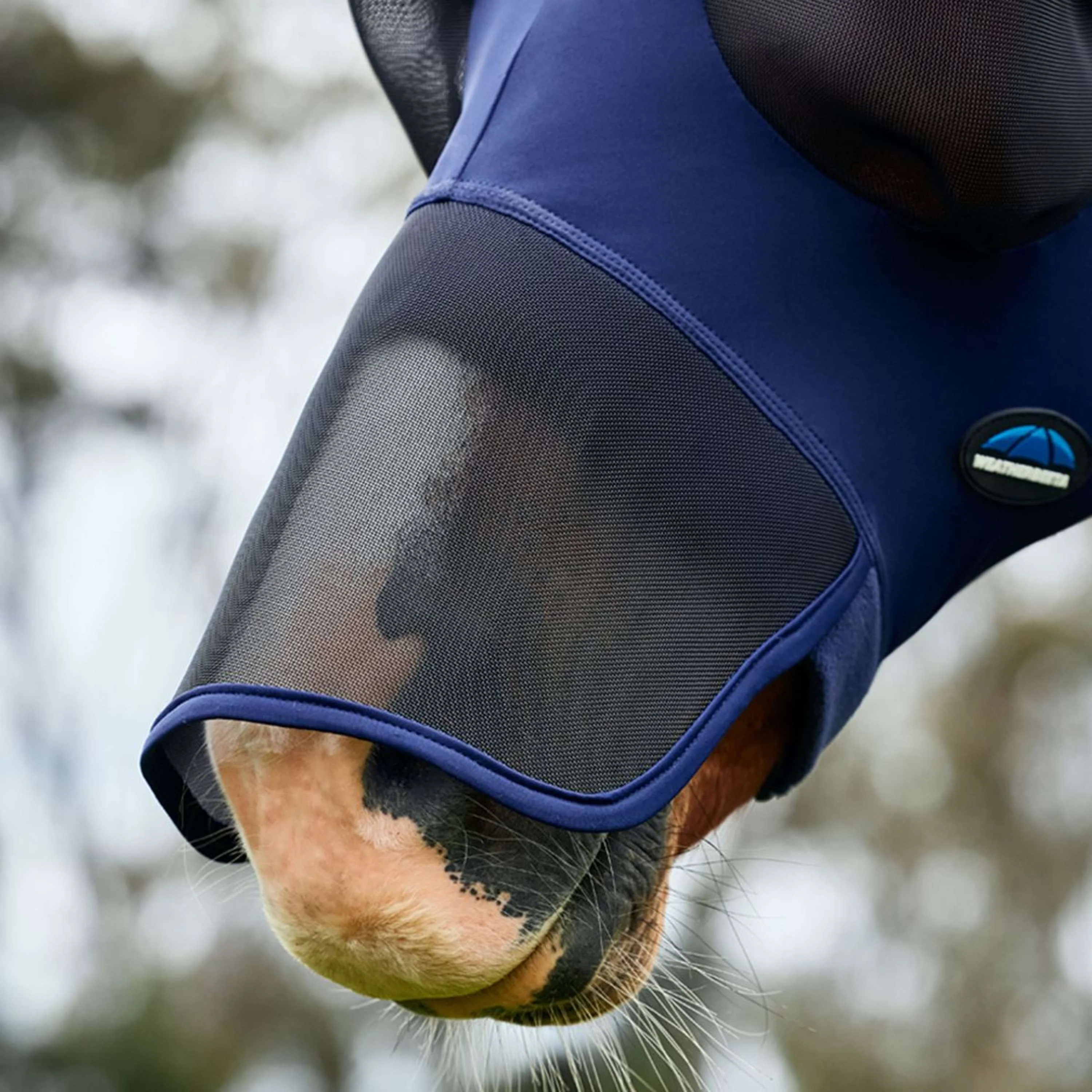 WeatherBeeta Masque Anti-Mouches ComFiTec Luxe Stretch avec Oreilles et Nez Marin/Noir - Image 4