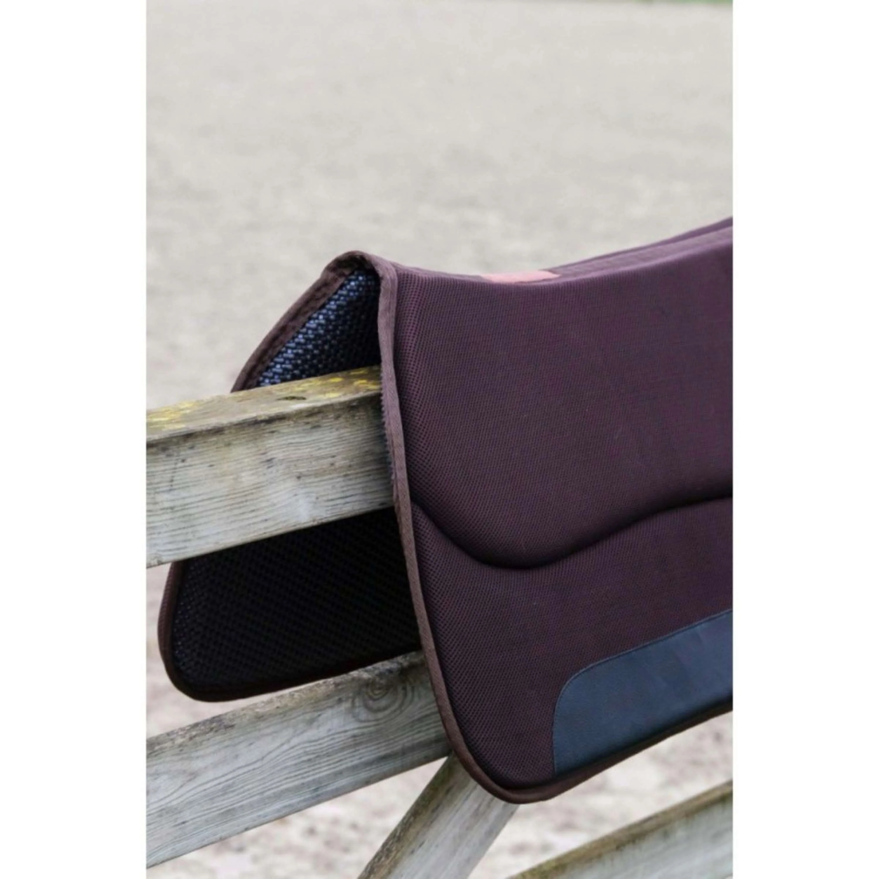 Westride Tapis de Selle Air Western Marron - Image 2