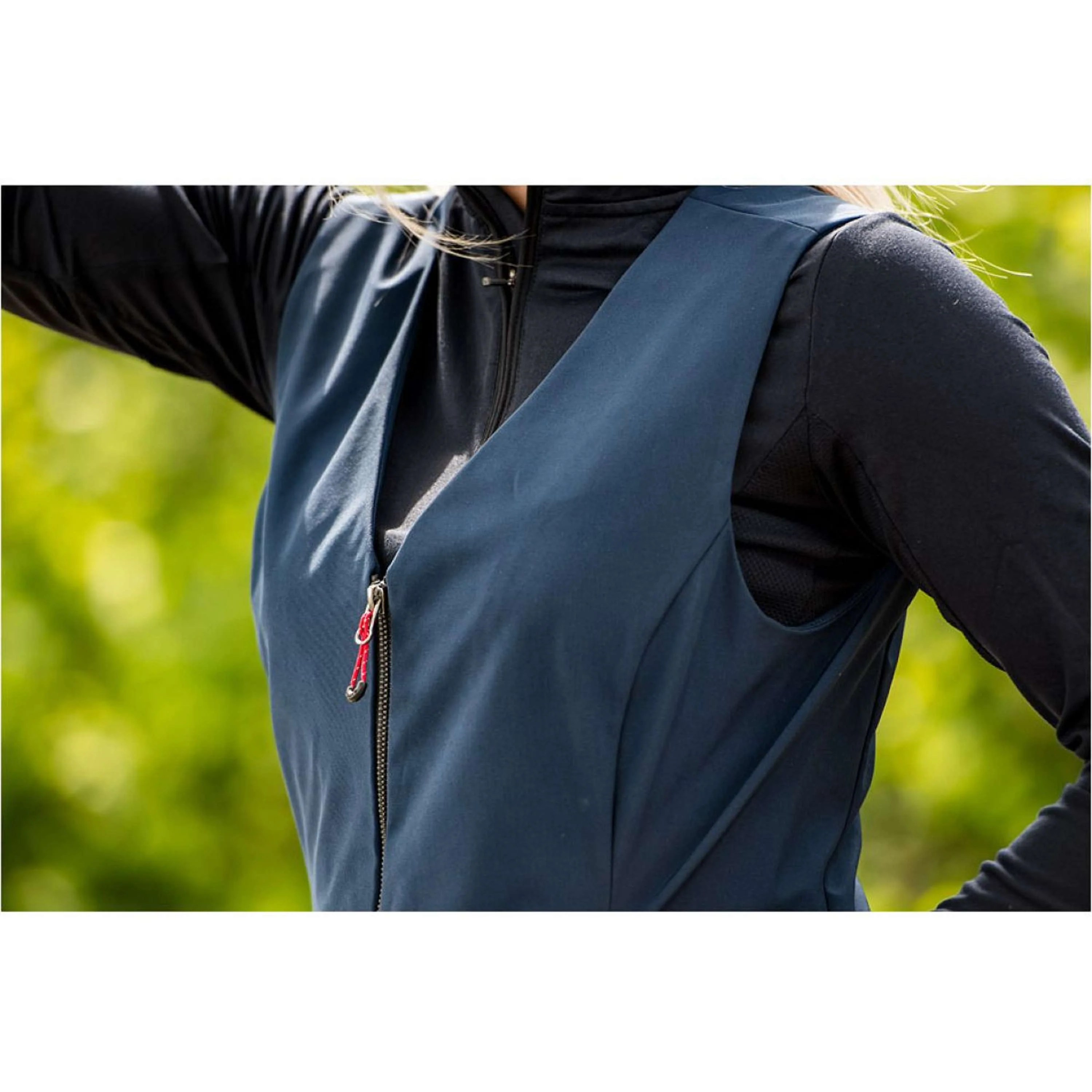 WHIS Chauffe-corps Chauffant Softshell Coach Marin foncé - Image 9